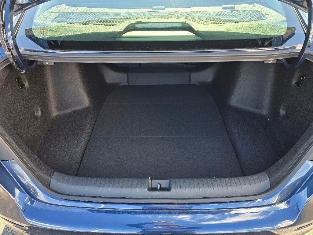 New 2025 Honda Accord SE image 10