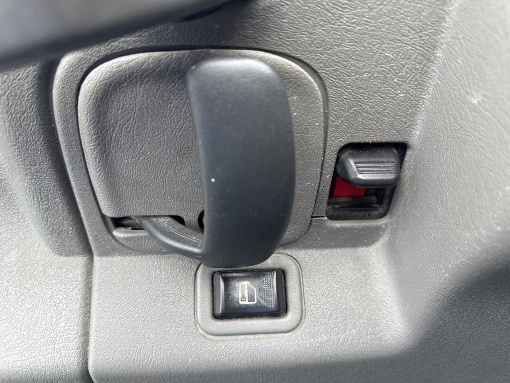 Used 2018 Chevrolet Express 2500 Work Van image 12