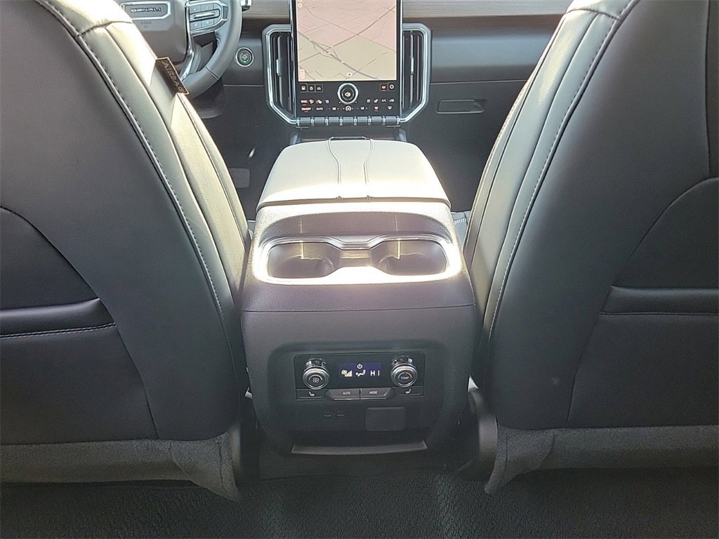 New 2026 GMC Acadia Denali image 10