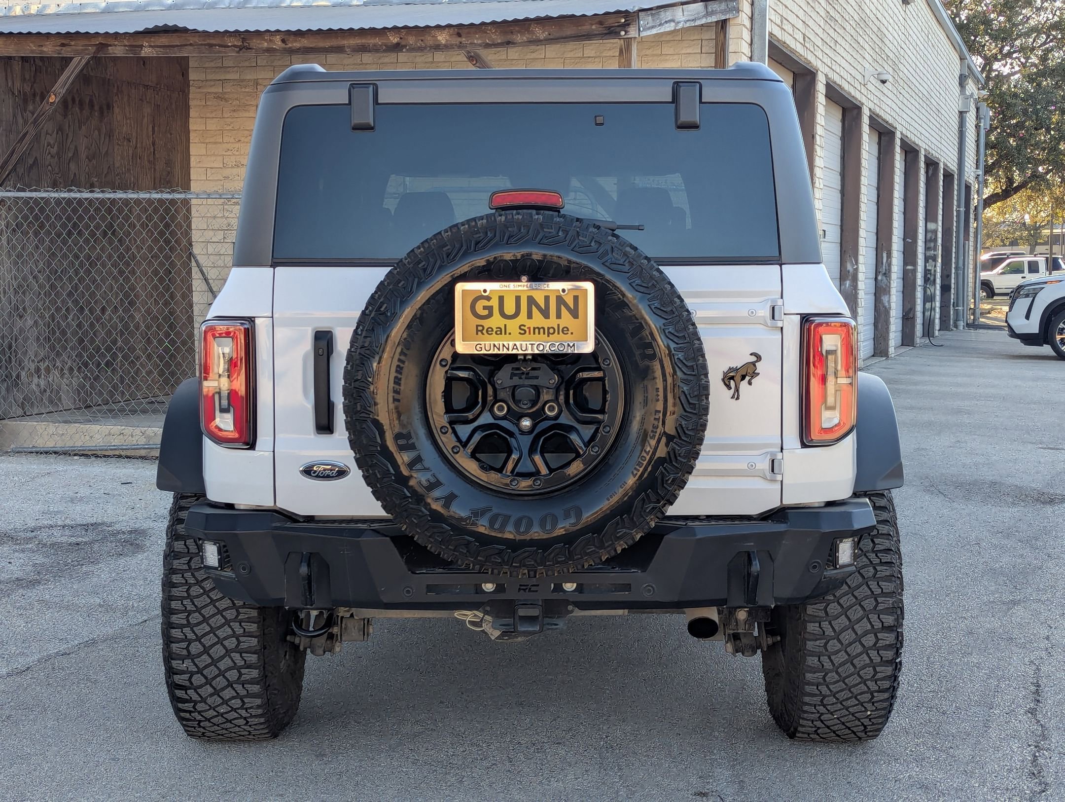 Used 2024 Ford Bronco Wildtrak image 4