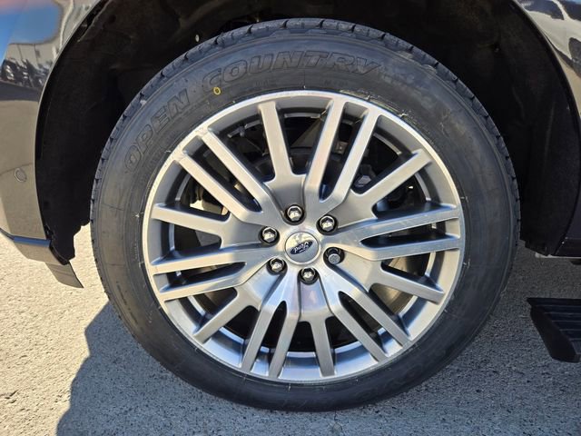 Used 2024 Ford Expedition Max Platinum image 9