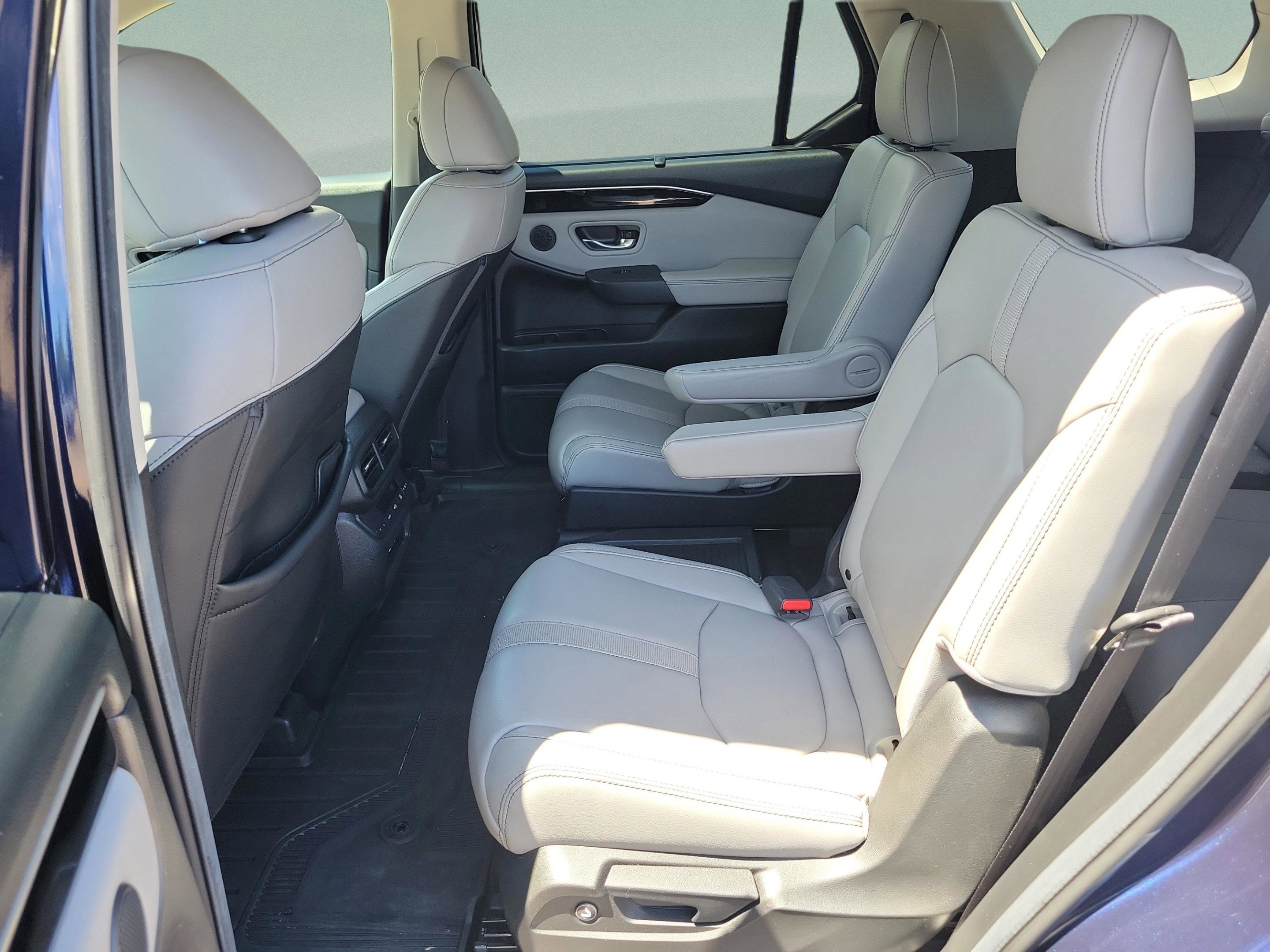 Used 2024 Honda Pilot EX-L image 9