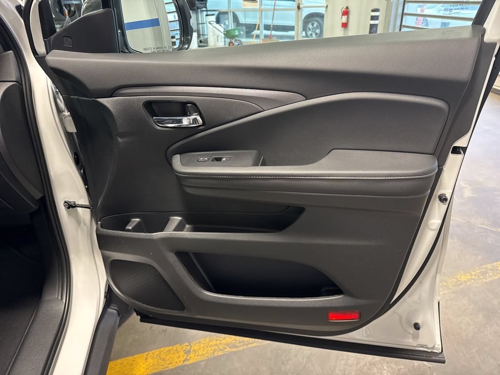 New 2026 Honda Ridgeline RTL image 28