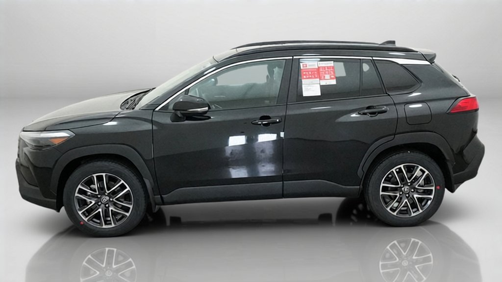 New 2026 Toyota Corolla Cross XLE w/ Convenience Package FWD image 16