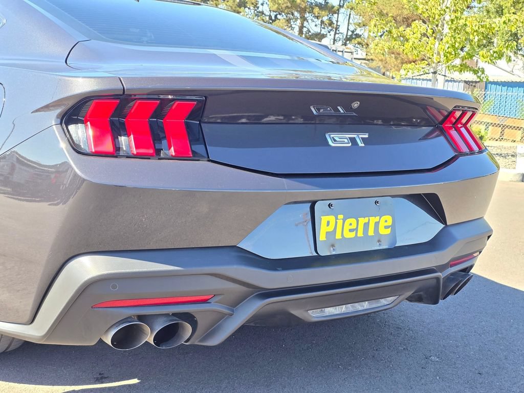 Used 2024 Ford Mustang GT Premium RWD image 8