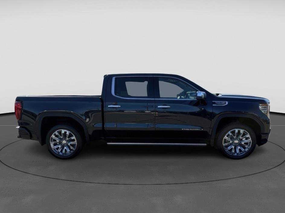 New 2026 GMC Sierra 1500 Denali image 5
