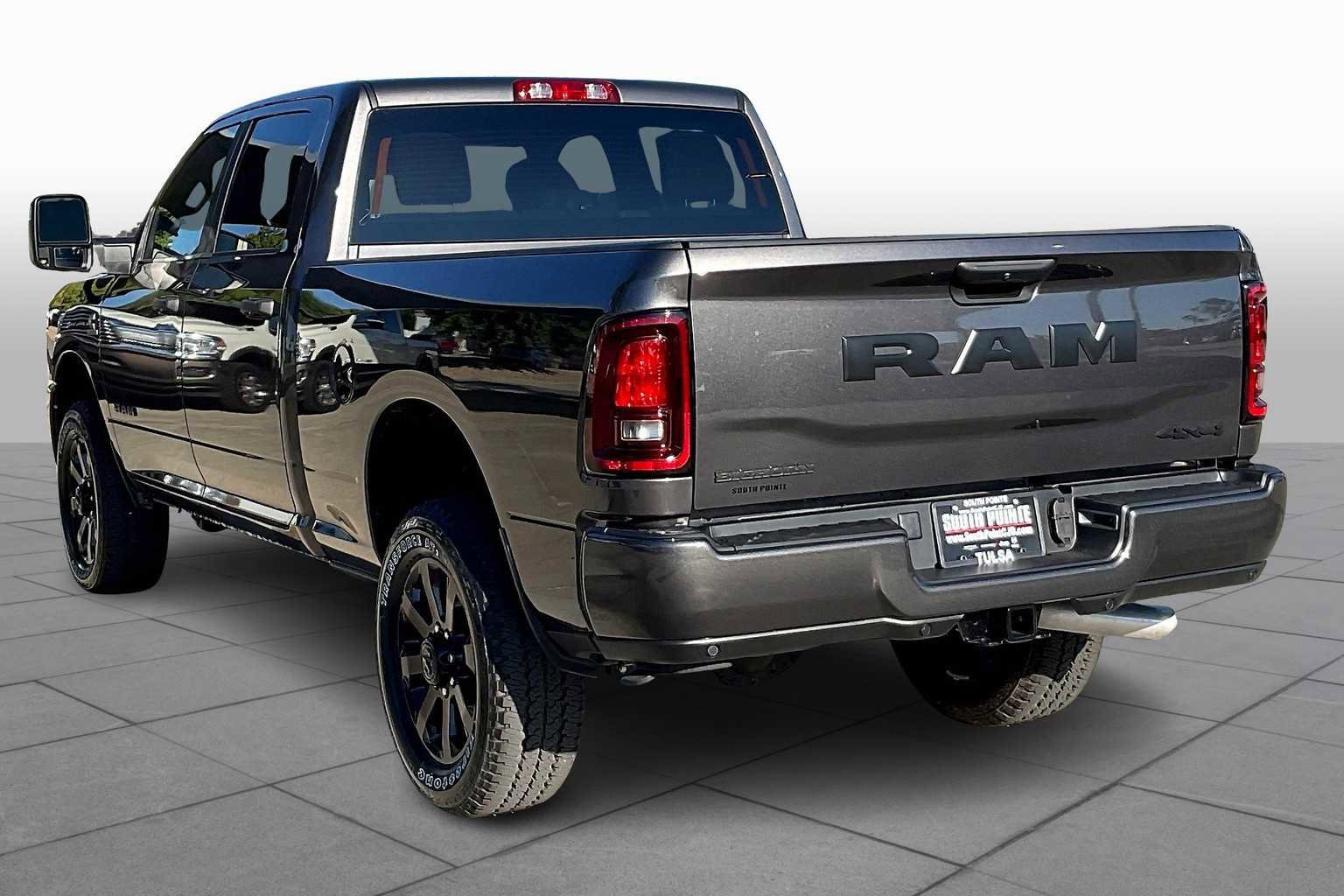 New 2025 RAM 2500 Big Horn image 12