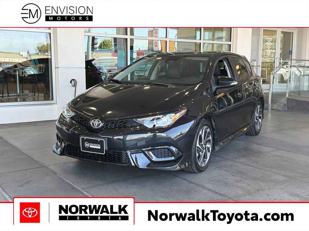 Certified 2018 Toyota Corolla iM w/ Carpet Mat Package (TMS)