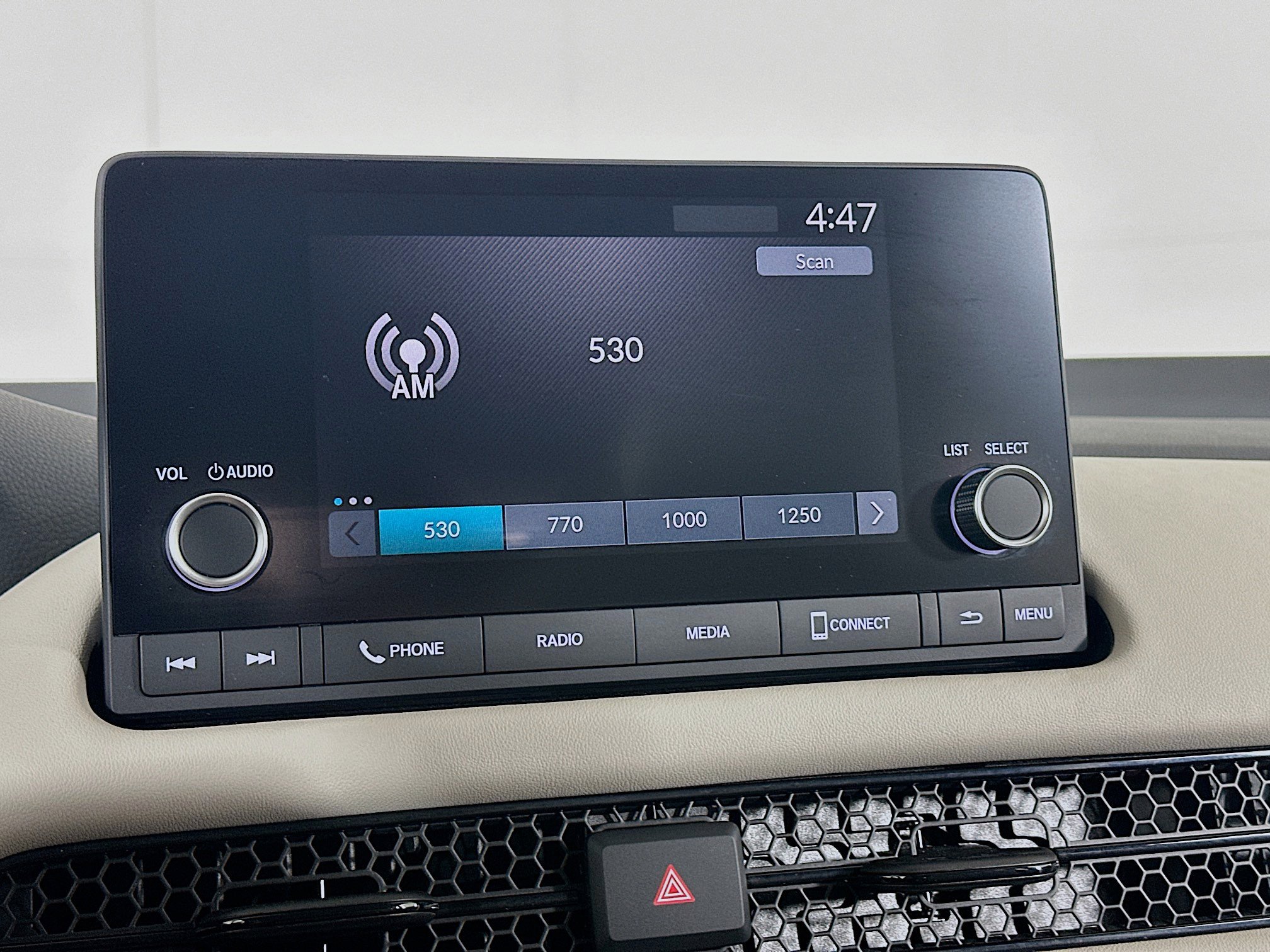 Used 2024 Honda HR-V LX image 21