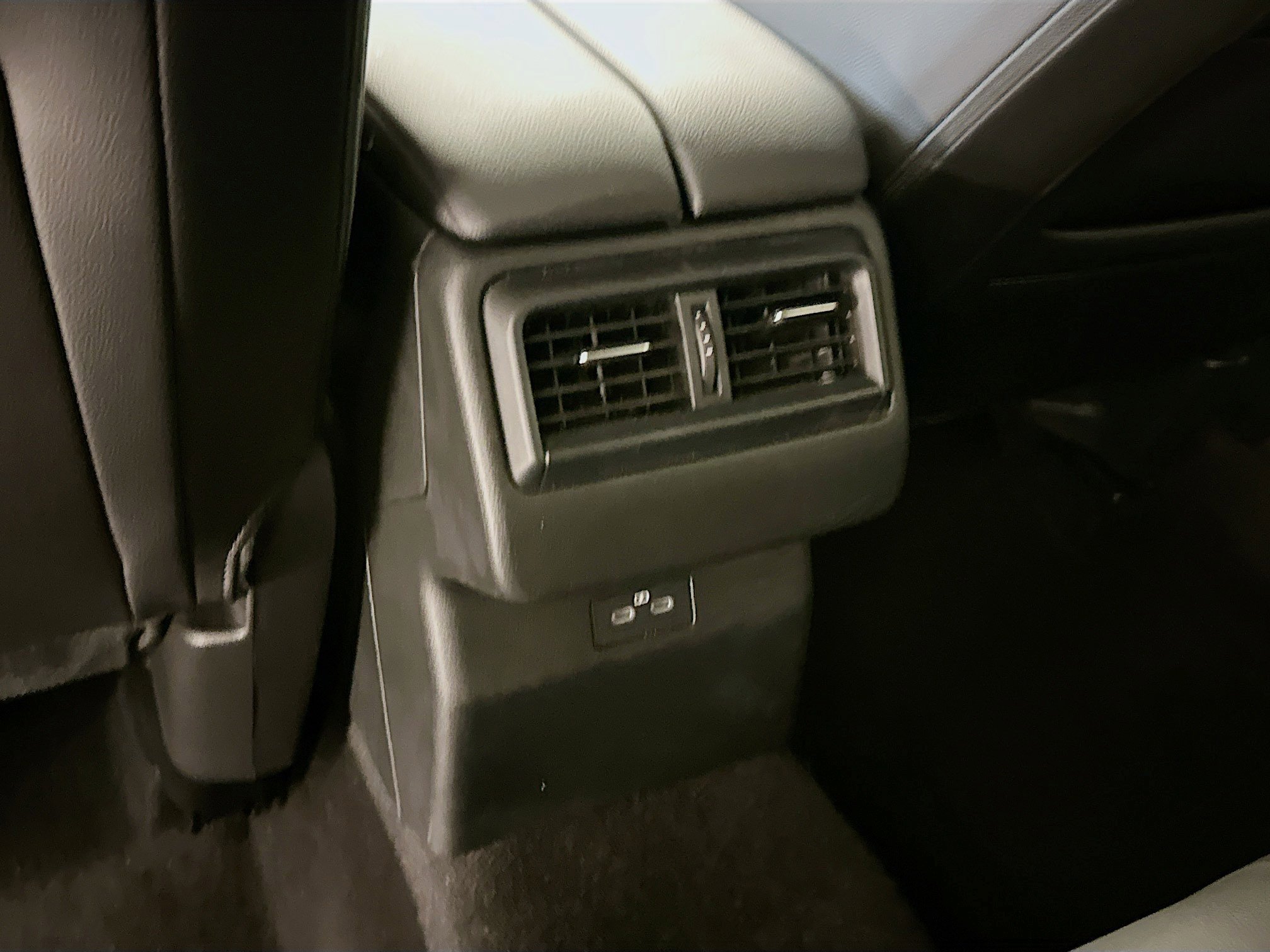 Used 2025 MAZDA CX-50 AWD 2.5 S w/ Premium Package image 29