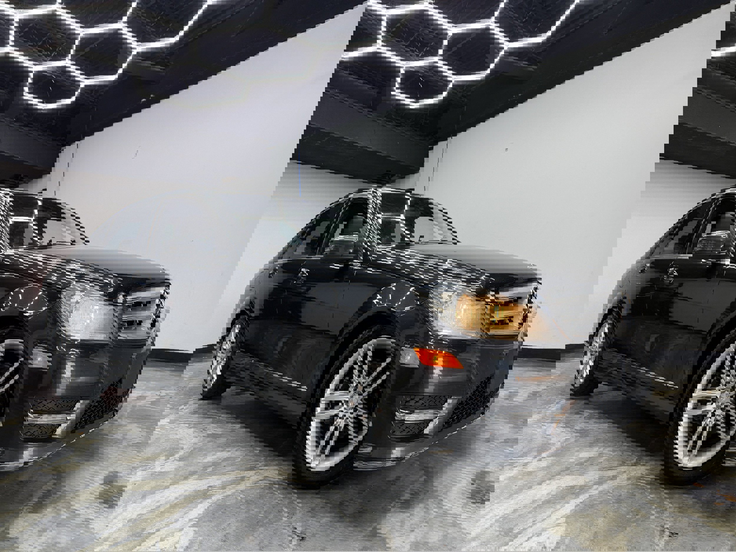 Used 2012 Mercedes-Benz C 300 4MATIC Sedan image 6