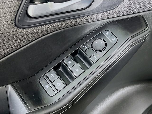 Used 2023 Nissan Rogue SV AWD/4WD image 9