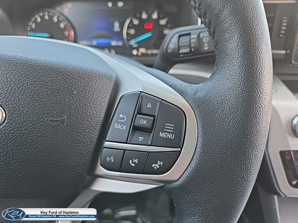 Used 2024 Ford Explorer XLT w/ Equipment Group 202A AWD/4WD image 36
