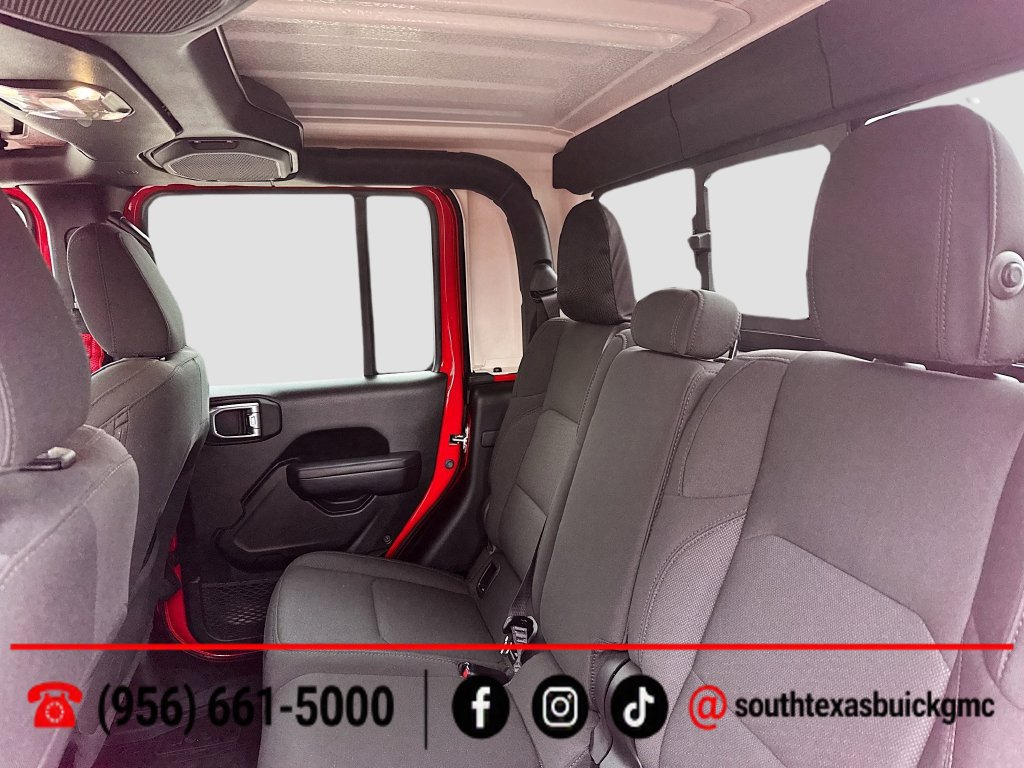 Used 2023 Jeep Gladiator Sport AWD/4WD image 18