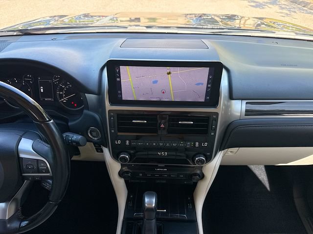 Used 2022 Lexus GX 460 Premium w/ Premium Plus Package AWD/4WD image 18