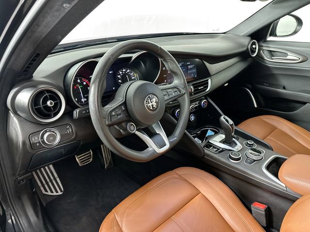 Used 2022 Alfa Romeo Giulia Ti AWD/4WD image 20