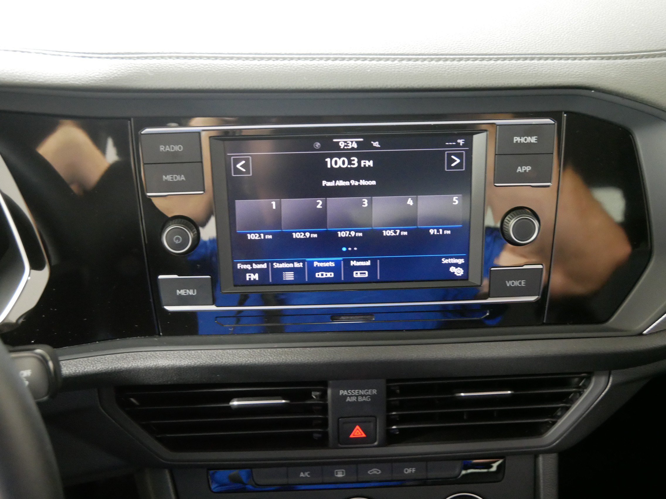 Used 2024 Volkswagen Jetta S FWD image 22