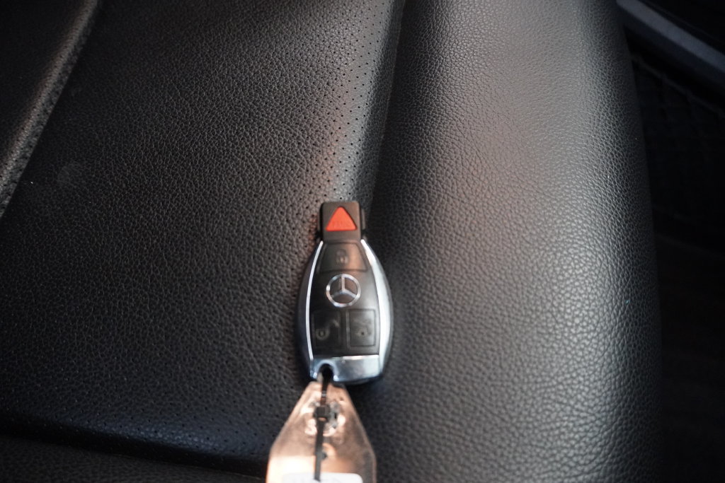 Used 2014 Mercedes-Benz E 350 4MATIC Sedan w/ Premium 1 Package image 25