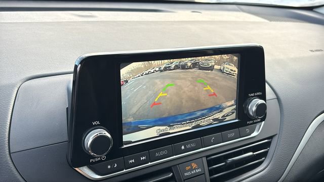 Used 2024 Nissan Altima 2.5 S image 19