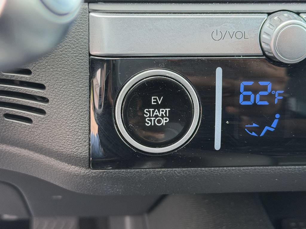 Used 2023 Hyundai Ioniq 6 SEL AWD/4WD image 17