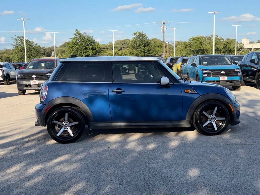 Used 2012 MINI Cooper Hardtop FWD image 4