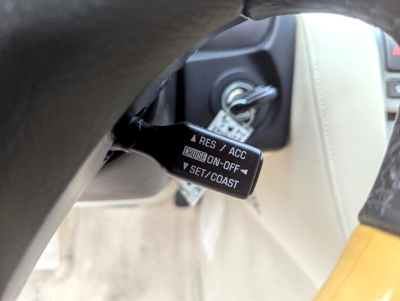 Used 2005 Lexus SC 430 Convertible image 17