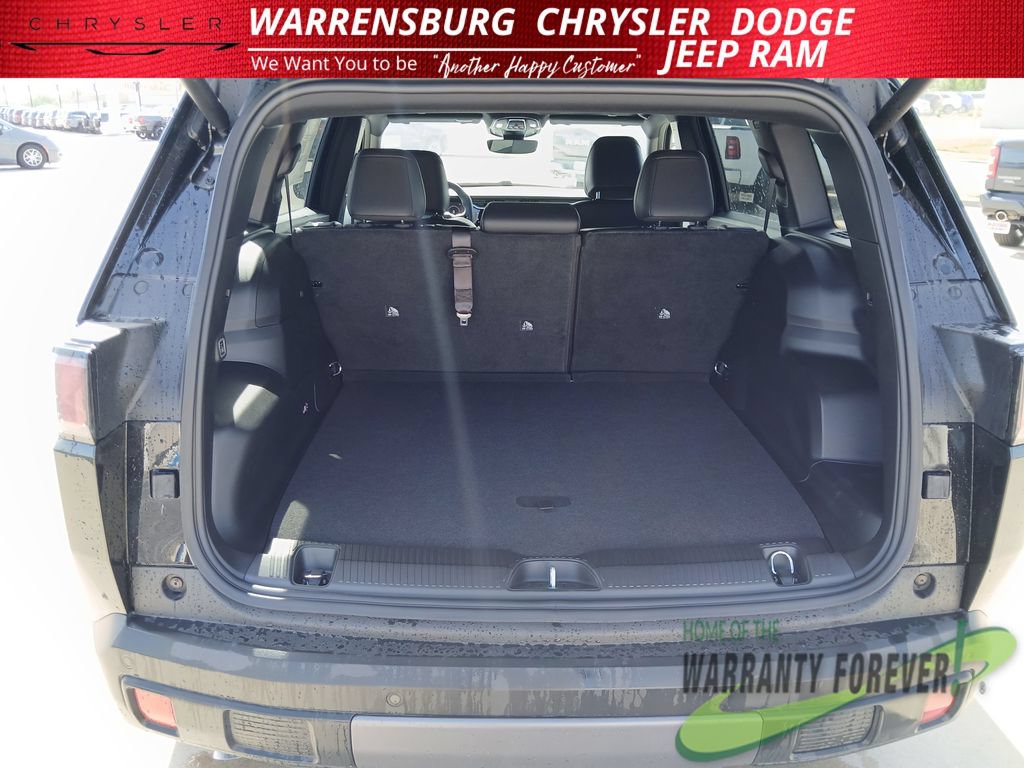 New 2026 Jeep Cherokee Limited AWD/4WD image 32