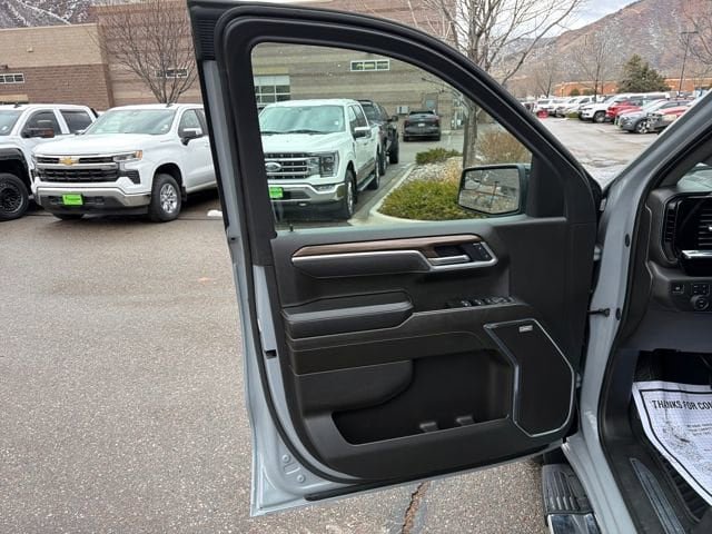 Certified 2025 Chevrolet Silverado 1500 RST w/ All Star Edition Plus AWD/4WD image 10
