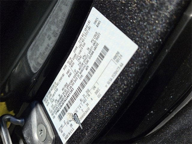 Used 2019 Ford Escape Titanium w/ U9j03 - Titanium Tow Package image 18