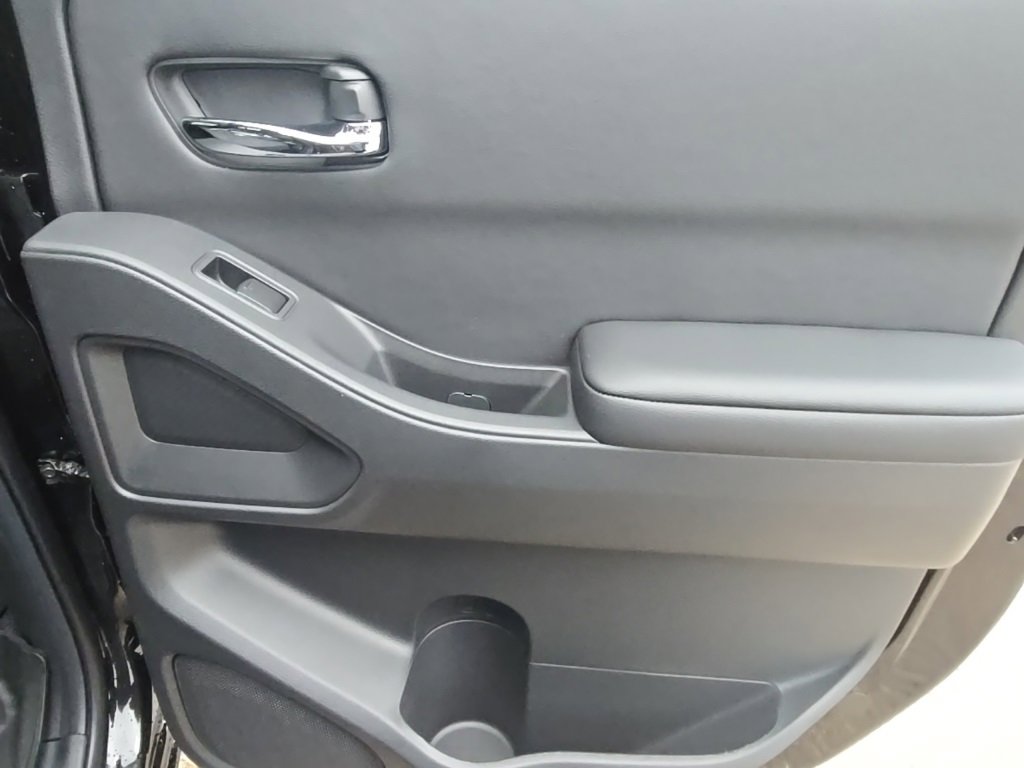 New 2026 Nissan Frontier SV image 34