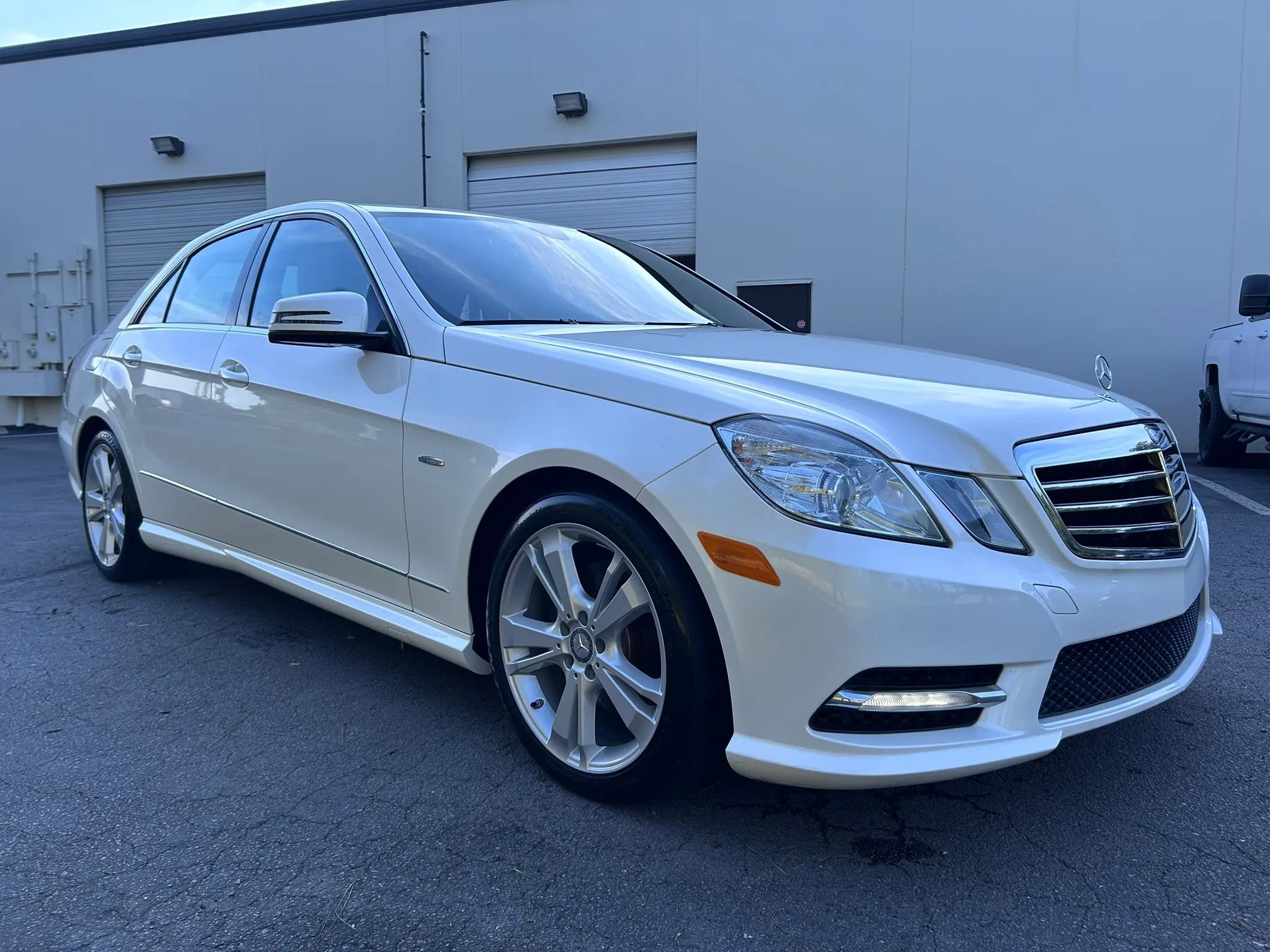 Used 2012 Mercedes-Benz E 350 Sedan image 2