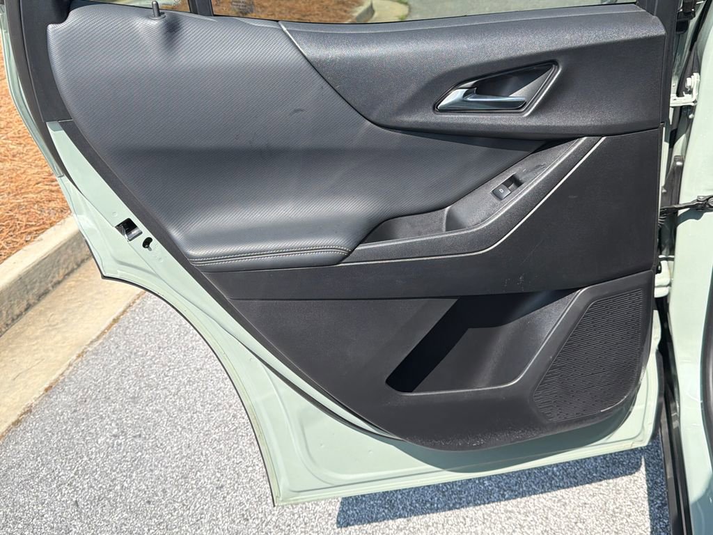 Used 2025 Chevrolet Equinox LT image 21