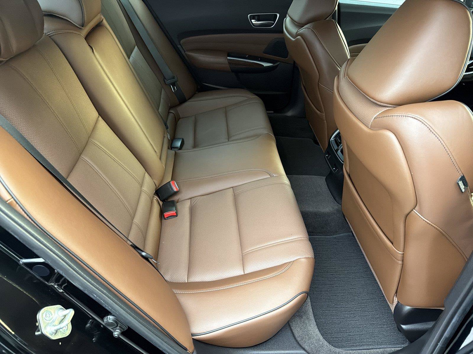 Used 2019 Acura TLX w/ Advance Package FWD image 13