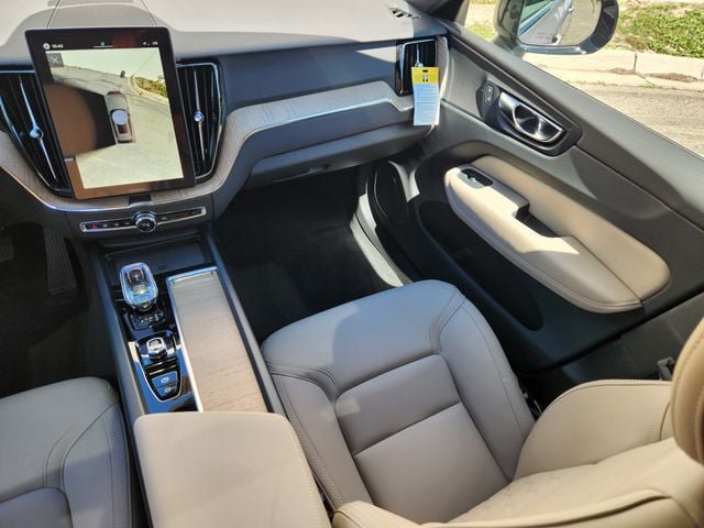 New 2026 Volvo XC60 T8 Plus w/ Climate Package AWD/4WD image 12