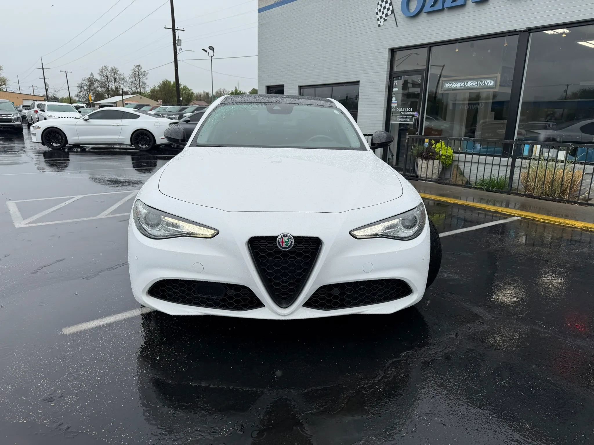 Used 2021 Alfa Romeo Giulia Ti w/ Nero Edizione RWD image 2