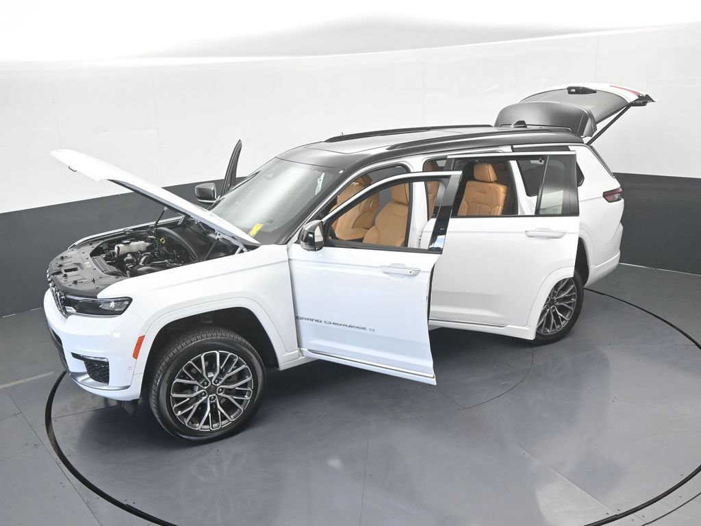 New 2025 Jeep Grand Cherokee L Summit AWD/4WD image 88