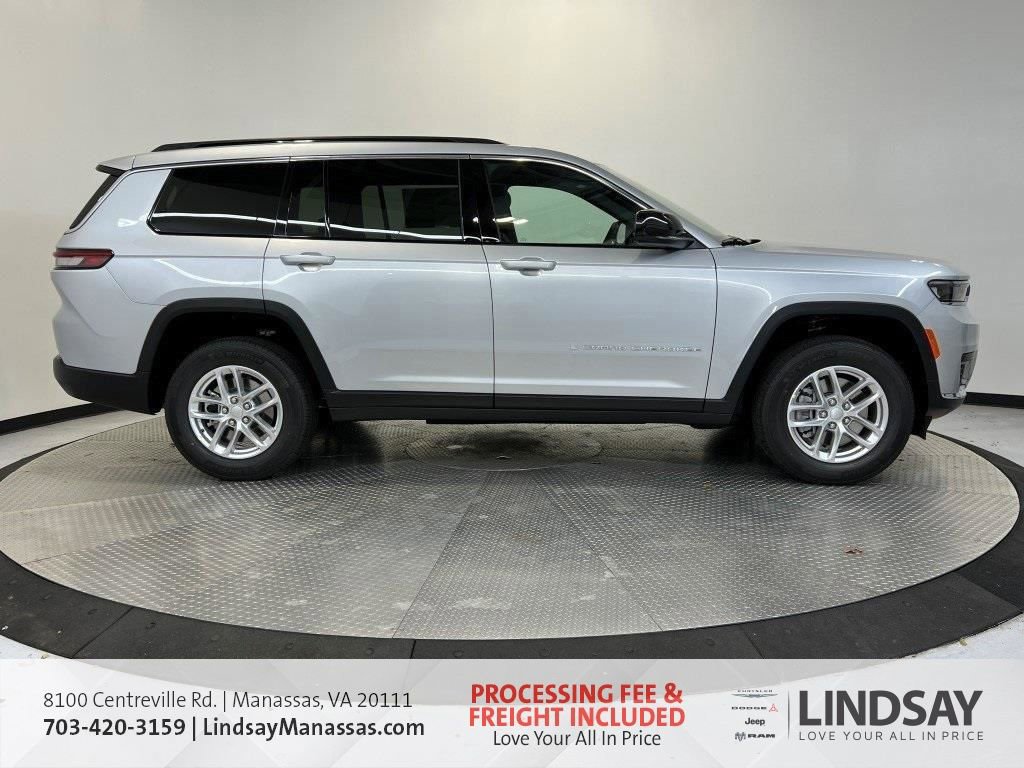 New 2025 Jeep Grand Cherokee L Laredo w/ Luxury Tech Group I AWD/4WD image 3