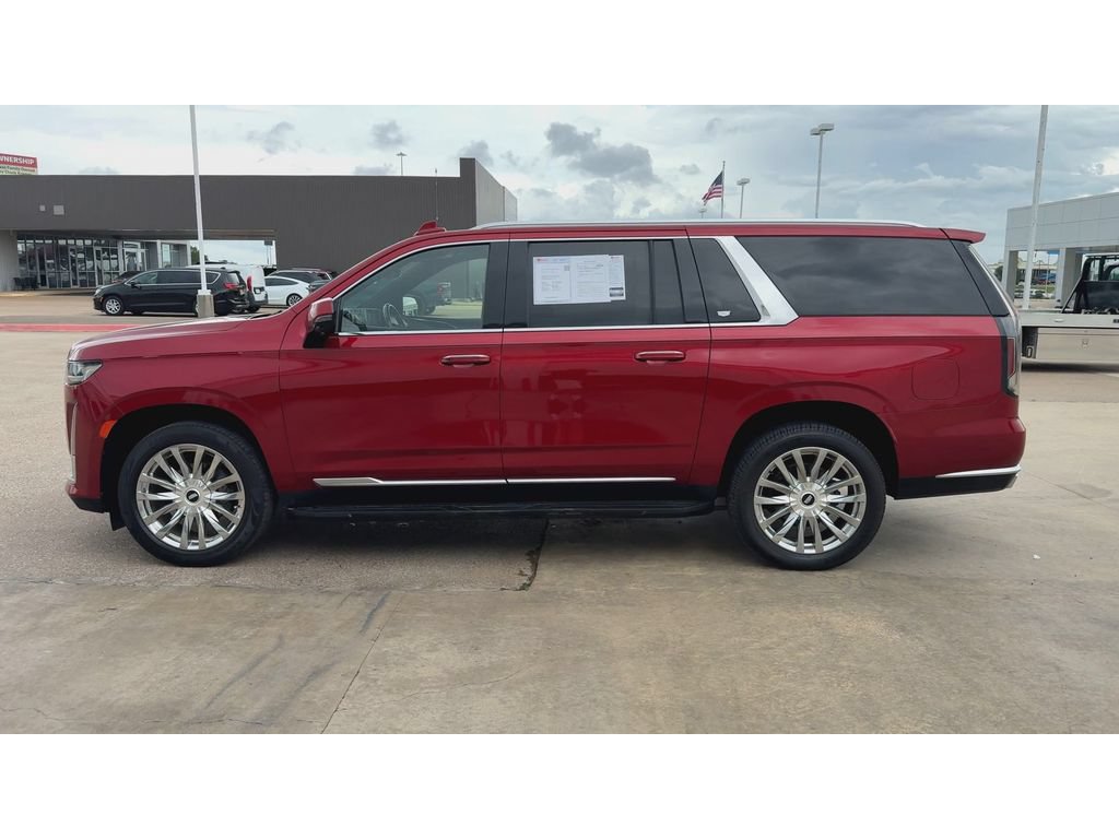 Used 2021 Cadillac Escalade ESV Premium Luxury w/ Performance Package RWD image 5