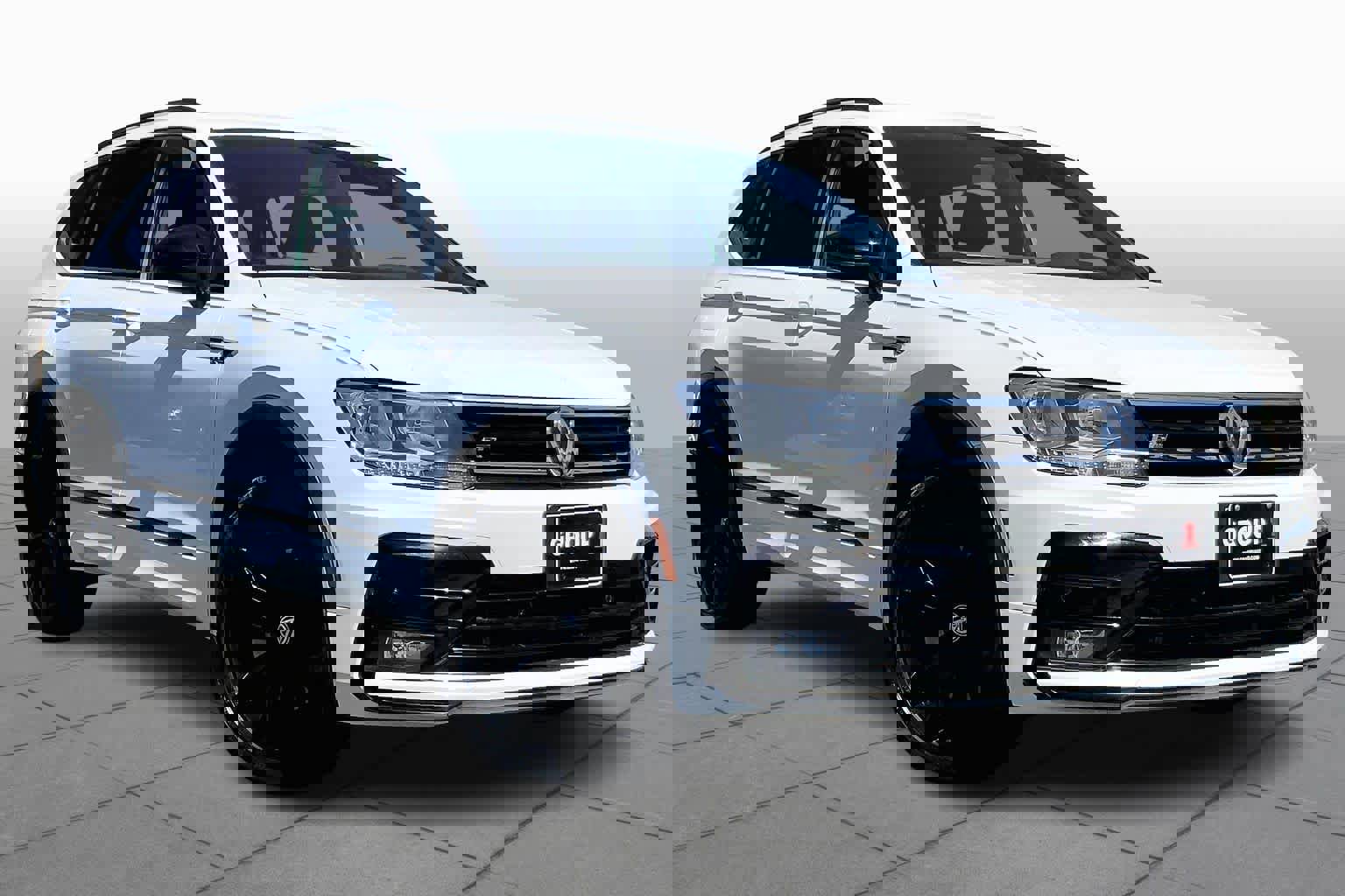 Used 2020 Volkswagen Tiguan SE R-Line image 3