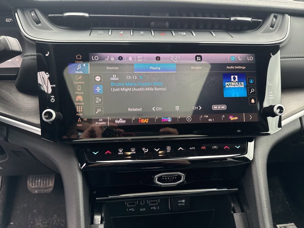 New 2026 Jeep Grand Cherokee L Limited image 12