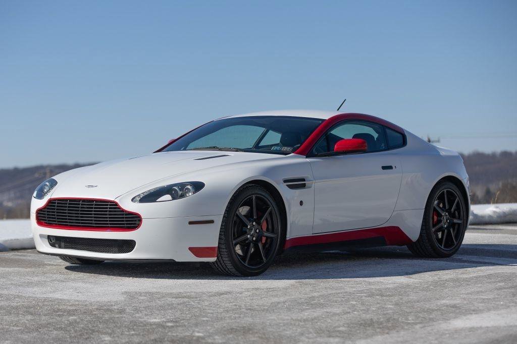 Used 2006 Aston Martin V8 Vantage Coupe image 9