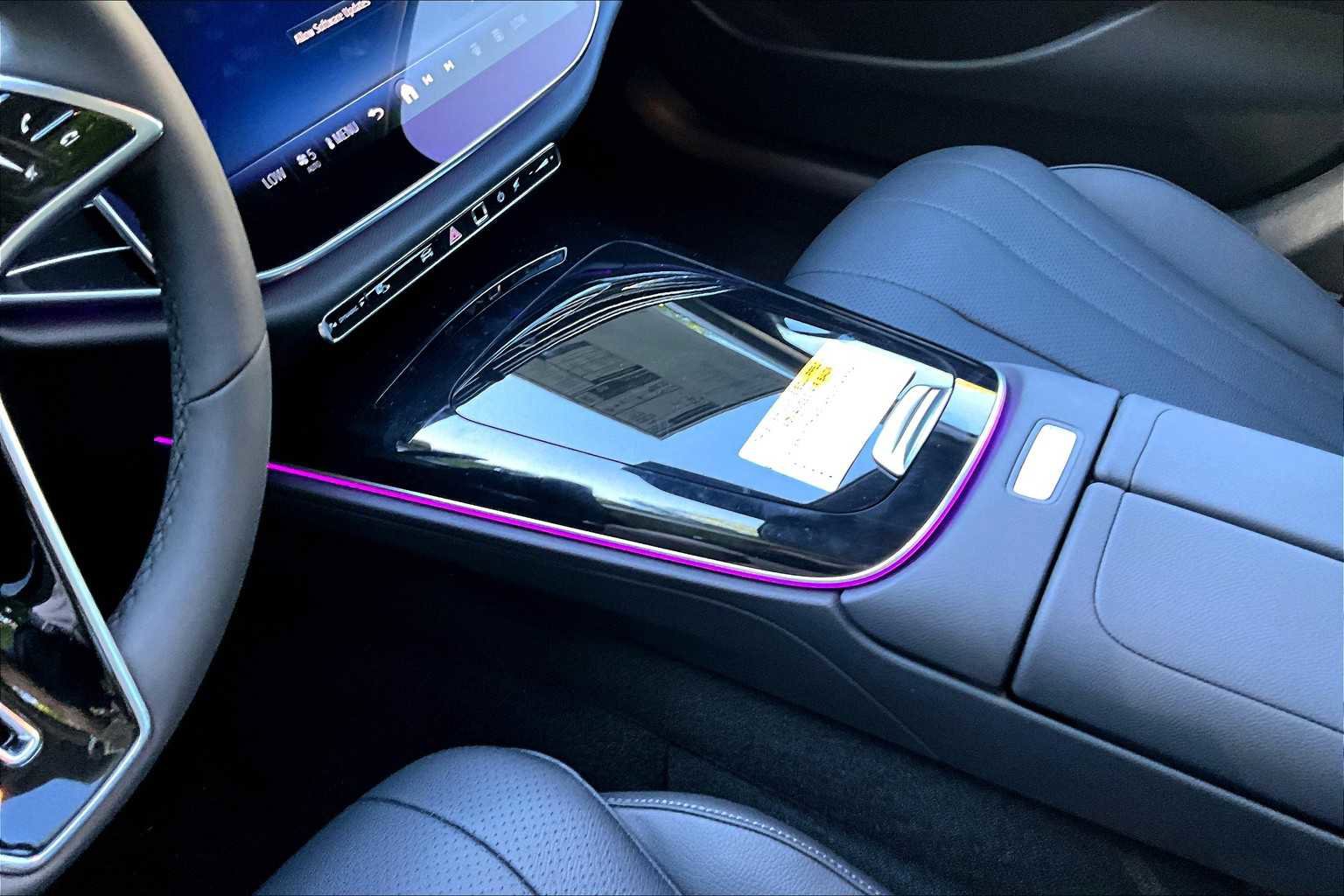 New 2026 Mercedes-Benz E 350 4MATIC Sedan image 11