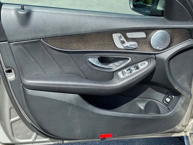Used 2020 Mercedes-Benz C 300 4MATIC Sedan image 11