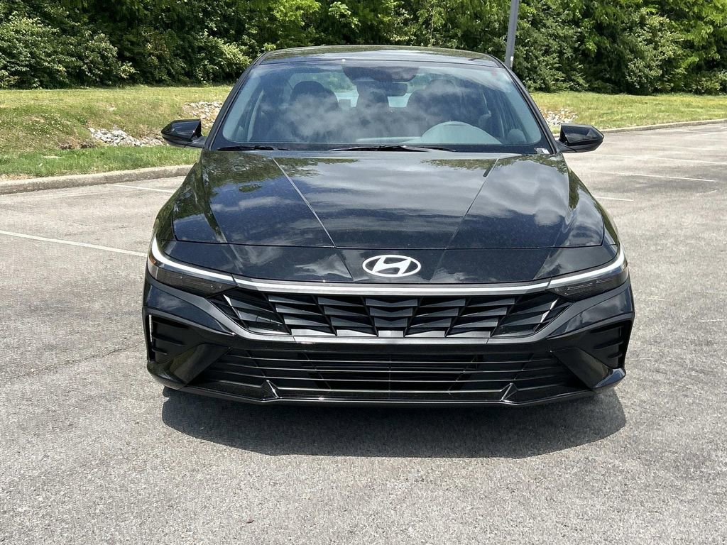New 2026 Hyundai Elantra Sport FWD image 2