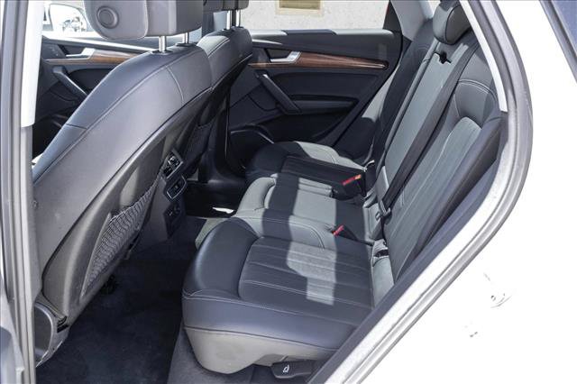 Certified 2023 Audi Q5 2.0T Premium w/ Convenience Package AWD/4WD image 21