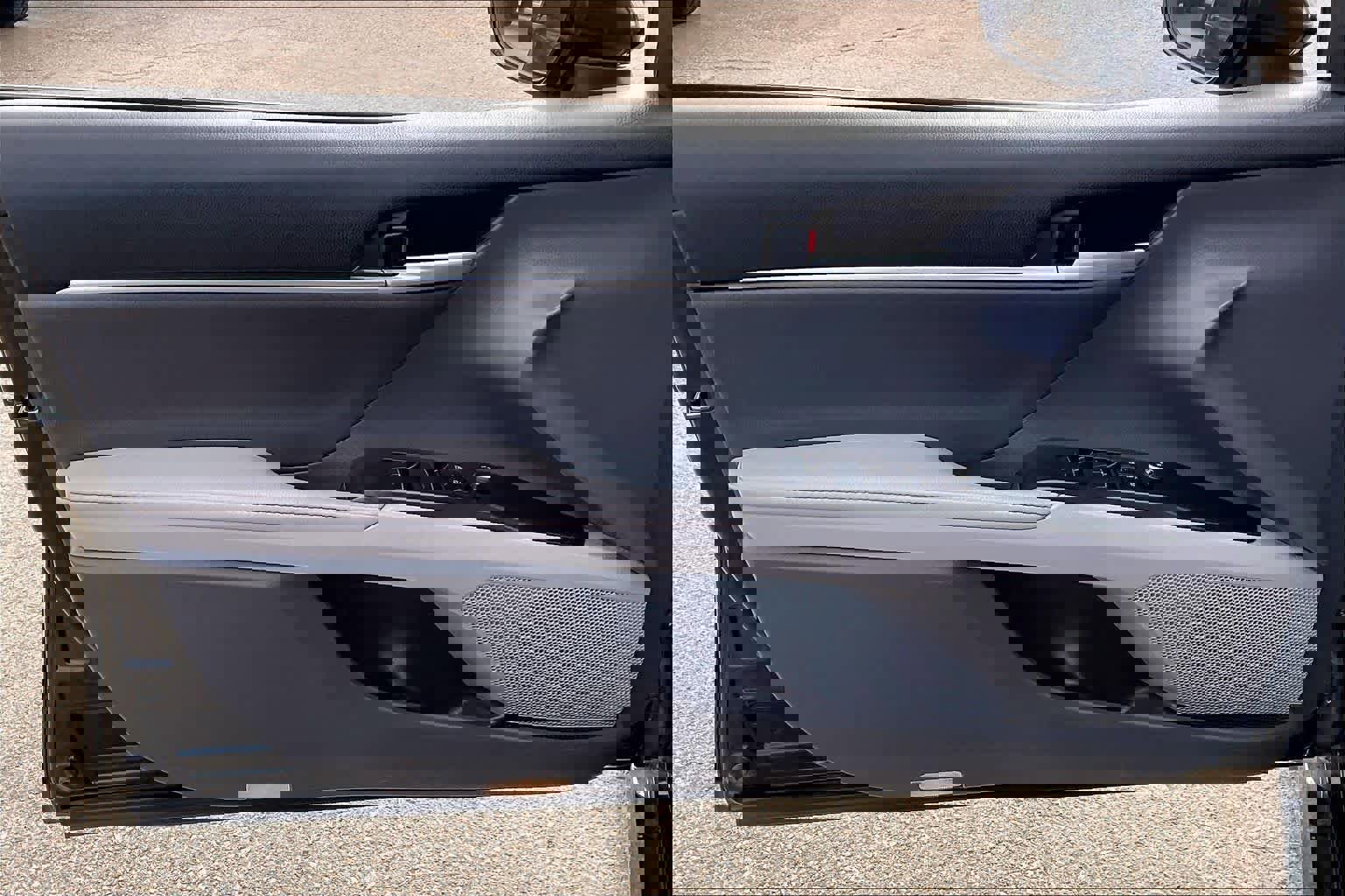 Used 2024 Toyota Camry XLE w/ Navigation Package image 22