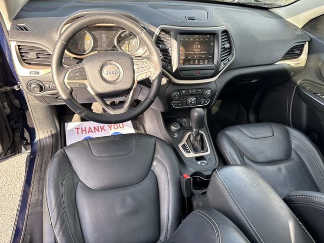Used 2016 Jeep Cherokee Limited image 20