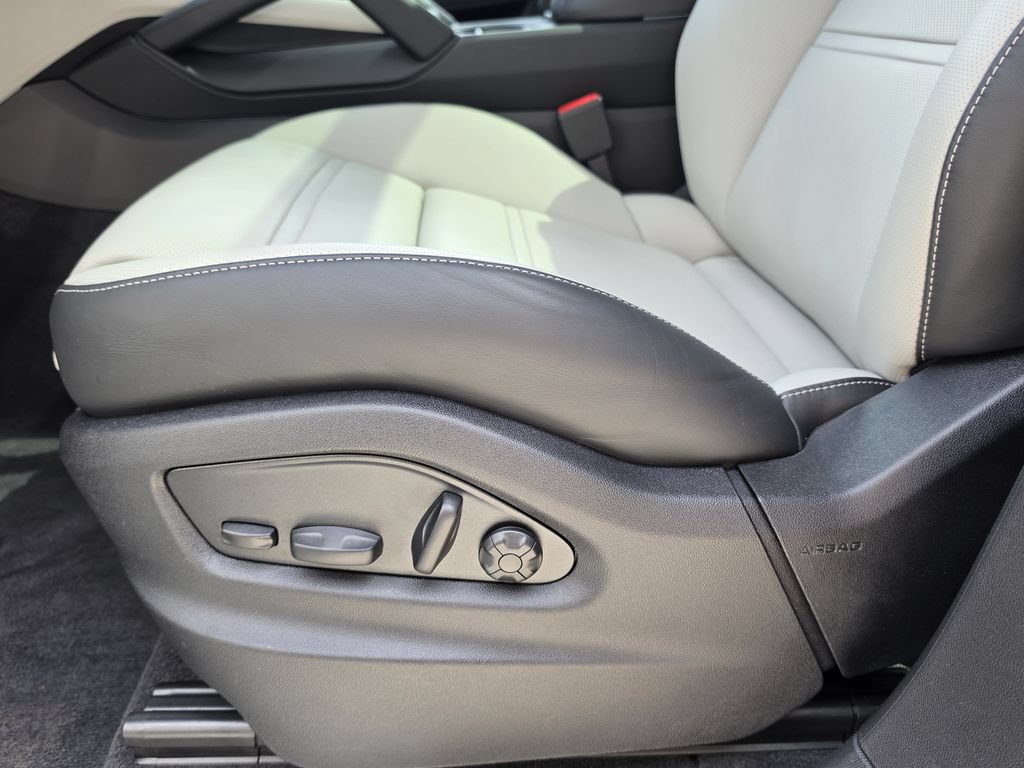 New 2026 Porsche Cayenne S AWD/4WD image 22
