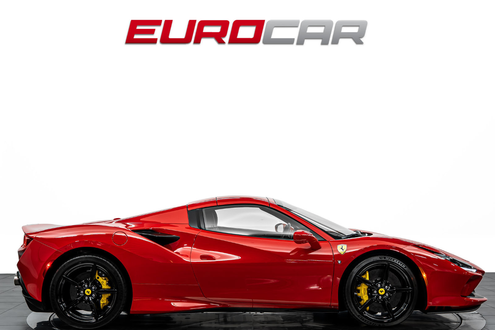 Used 2021 Ferrari F8 Tributo RWD image 7