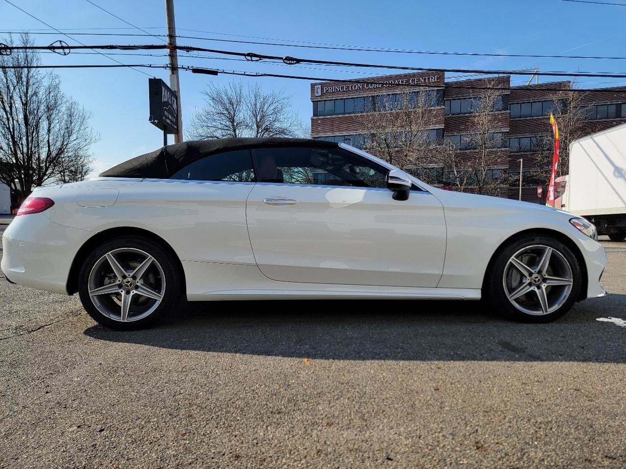 Used 2018 Mercedes-Benz C 300 4MATIC Cabriolet image 12